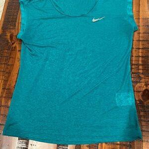 Nike Women's teal muscle tank